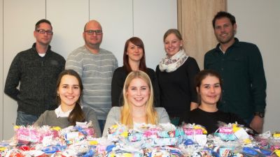 Jugendamt bringt Geschenke mit 